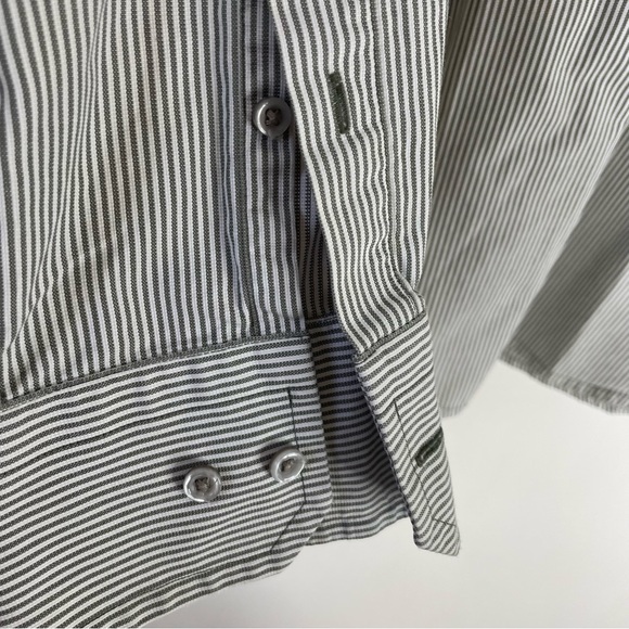 Victorinox Men’s Pinstriped Button Down Size XL Gray & White Italian Cotton - Picture 9 of 12